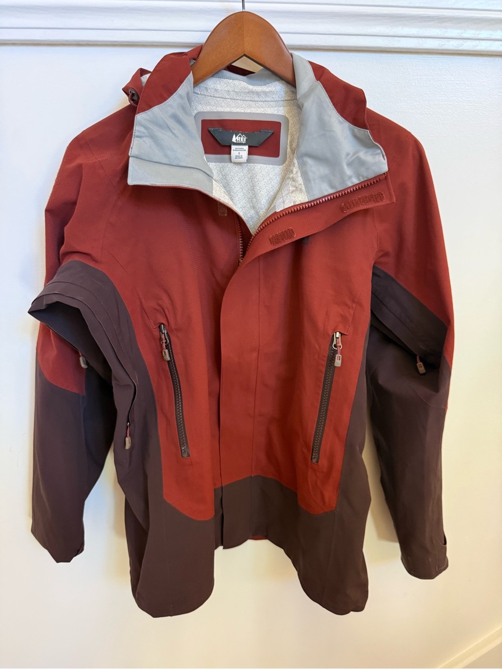 REI Co-op Peak 2.5L Rain Jacket | Women's S | Rust Red & Brown